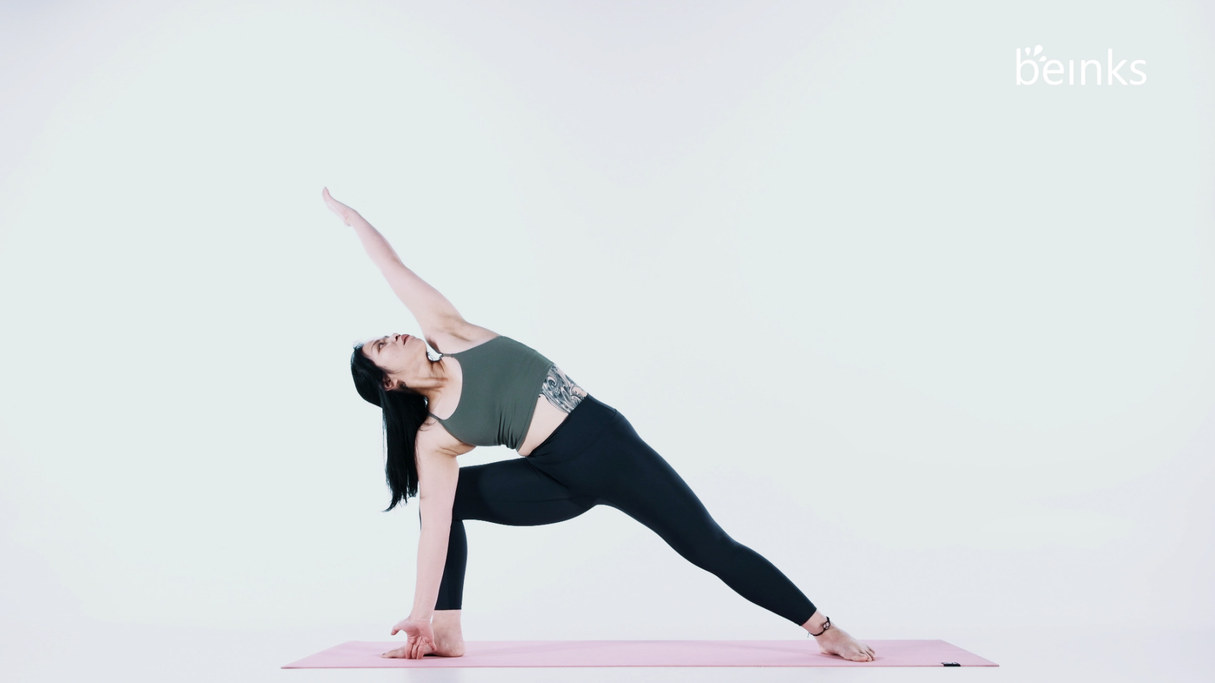 Jennifer Hamilton on LinkedIn: Unlock the Benefits of Side Angle Pose: Core  Strength: Strengthen your…