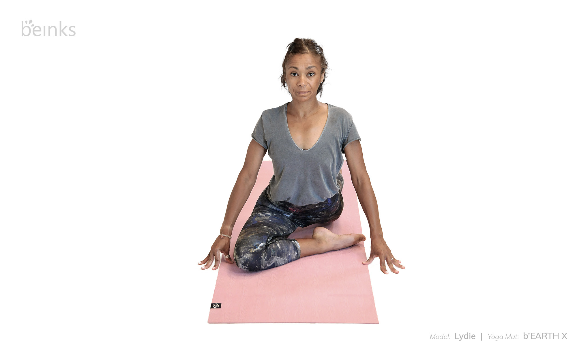 Woman wearing sports top and leggings practicing yoga, sitting in Half  Pigeon pose, then transitioning to Sleeping Swan pose. Side view flexible  female in studio. concept of healthy lifestyle Stok Video, Royalty